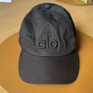 🔥ALO Yoga Deal 🔥Black Logo off duty cap